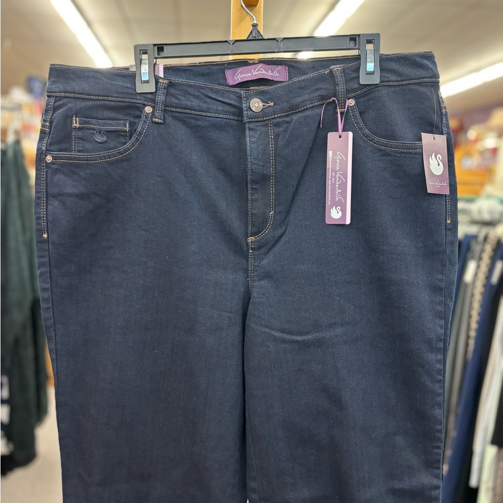 🛍️ Gloria Vanderbilt ladies 16W dark blue Amanda jeans - Picture 2 of 8